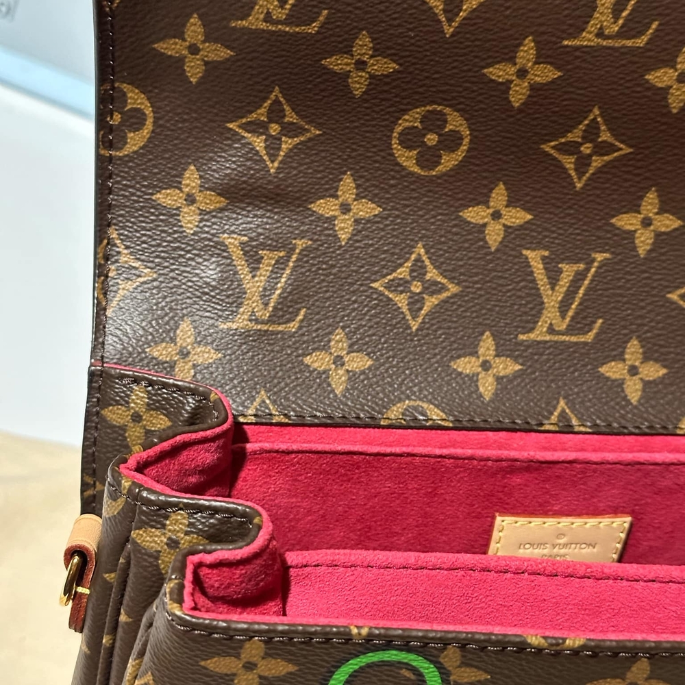 Louis Vuitton Brown Monogram Women's Bag - Picture 7 of 16